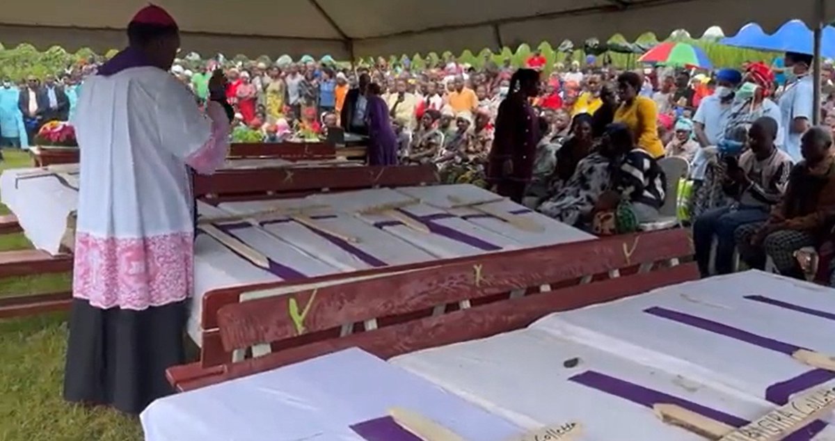 We express our spiritual solidarity and concern for all affected by the floods in Rwanda and Uganda. We remember especially our Pallottine communities that have suffered.