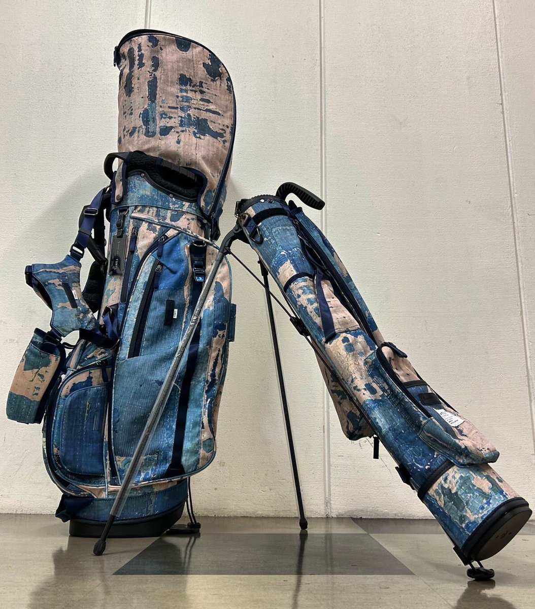 masterpiece_umd's tweet photo. 【master-piece × FDMTL】

マスターピースとファンダメンタルのコラボレーションアイテムが入荷しました！
キャディ、ヘッドカバー全て揃っています。
是非店頭にてご覧ください！

#fdmtl #FDMTL
#マスターピース　#masterpiece
#大丸梅田 https://t.co/cU9H4aIjma