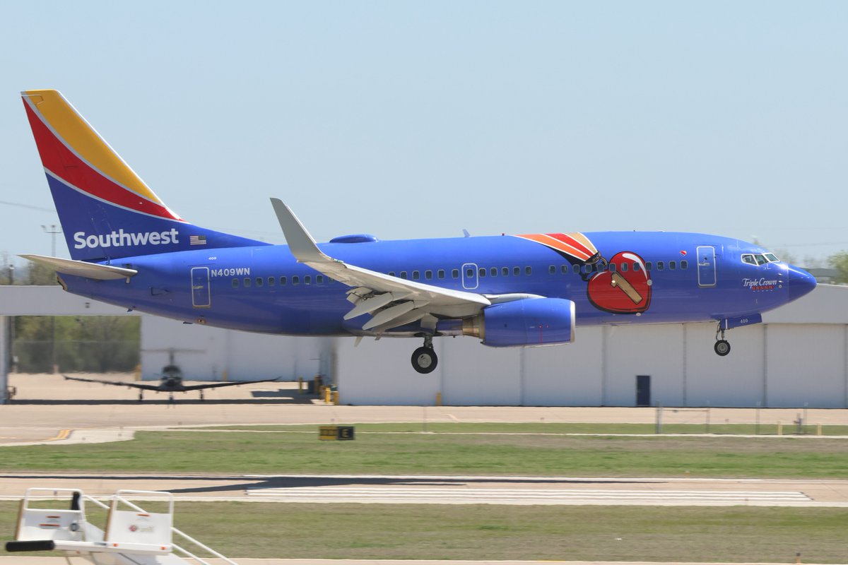 Southwest Airlines
Boeing 737-7H4
N409WN @ AUS https://t.co/klc7LmPKA2