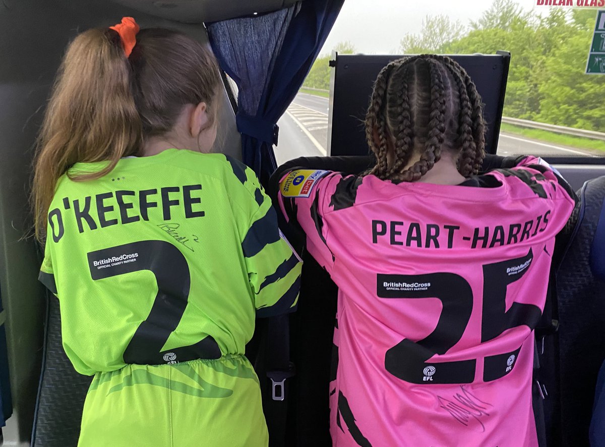 rach_twinning's tweet photo. On our way for the final game of the season and we found 2 player stowaways!!! @FGRFC_Official #ballers #MPH25 #corey #wearefgr 💚💗 https://t.co/D1kz3GaZIT