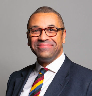 robinsaikia's tweet photo. @PaulEmbery #AdjoahAndoh frets about the #WhiteBalcony. As a man of colour myself, I console myself with the thought that we of the duskier persuasion are the ones who *really* run the country 😄 @tomdoorley @dodgyvictorians @trevorw1953 @GilesMacDonogh https://t.co/r9DCHARq7E