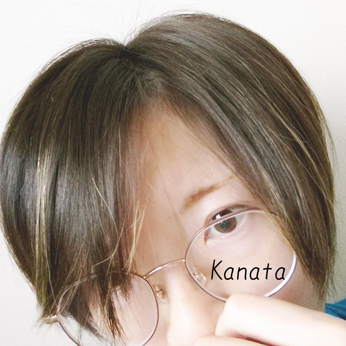 kanataaary's tweet photo. 眉毛ない………
久しぶりの顔面です✋ https://t.co/YqecrMjQdY