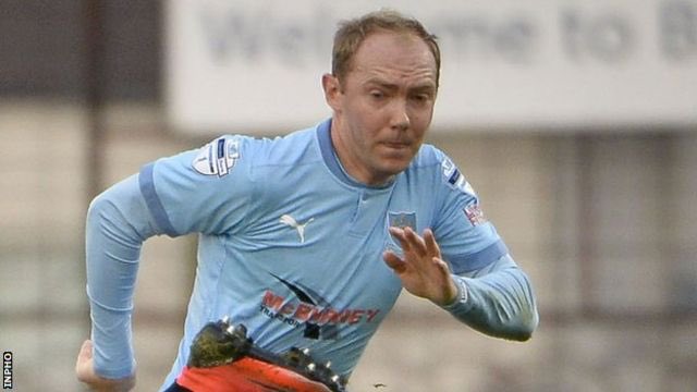 Good Luck Ross | Irish Cup Final 🏆

Best of luck to our academy coach Ross Redman in todays Irish Cup Final. The biggest day in the local football calendar. 

I’m sure all our players, parents and staff will be cheering you on 👏🏻