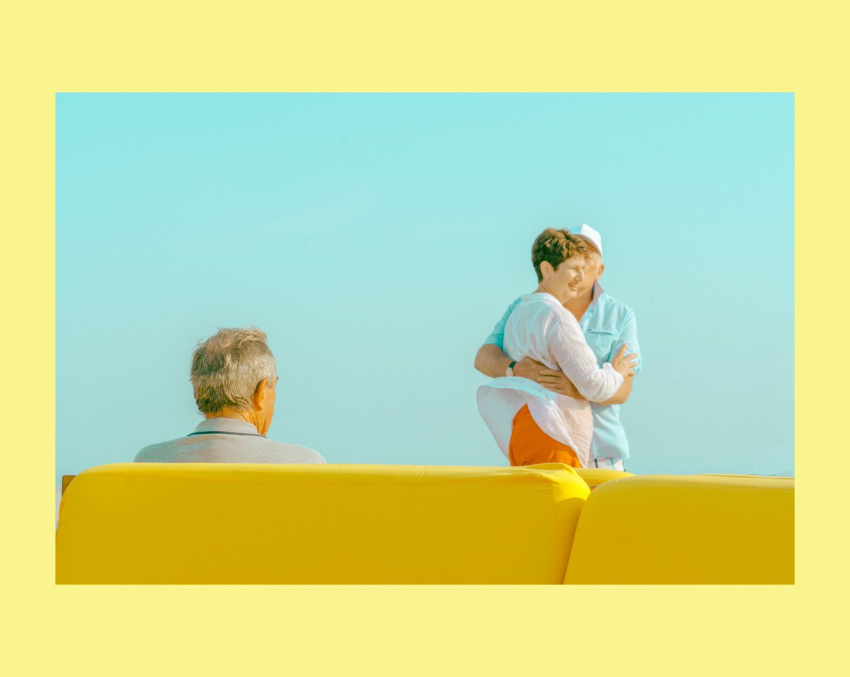 Hey friends! May I present to you my first edition "Lemonade". This is a very personal piece and also speaks on my approach to colours. 
Join the lemonade party 💛🍋
0.025 ETH, 30 editions. Story ⬇️
app.manifold.xyz/c/lemonadebyir…