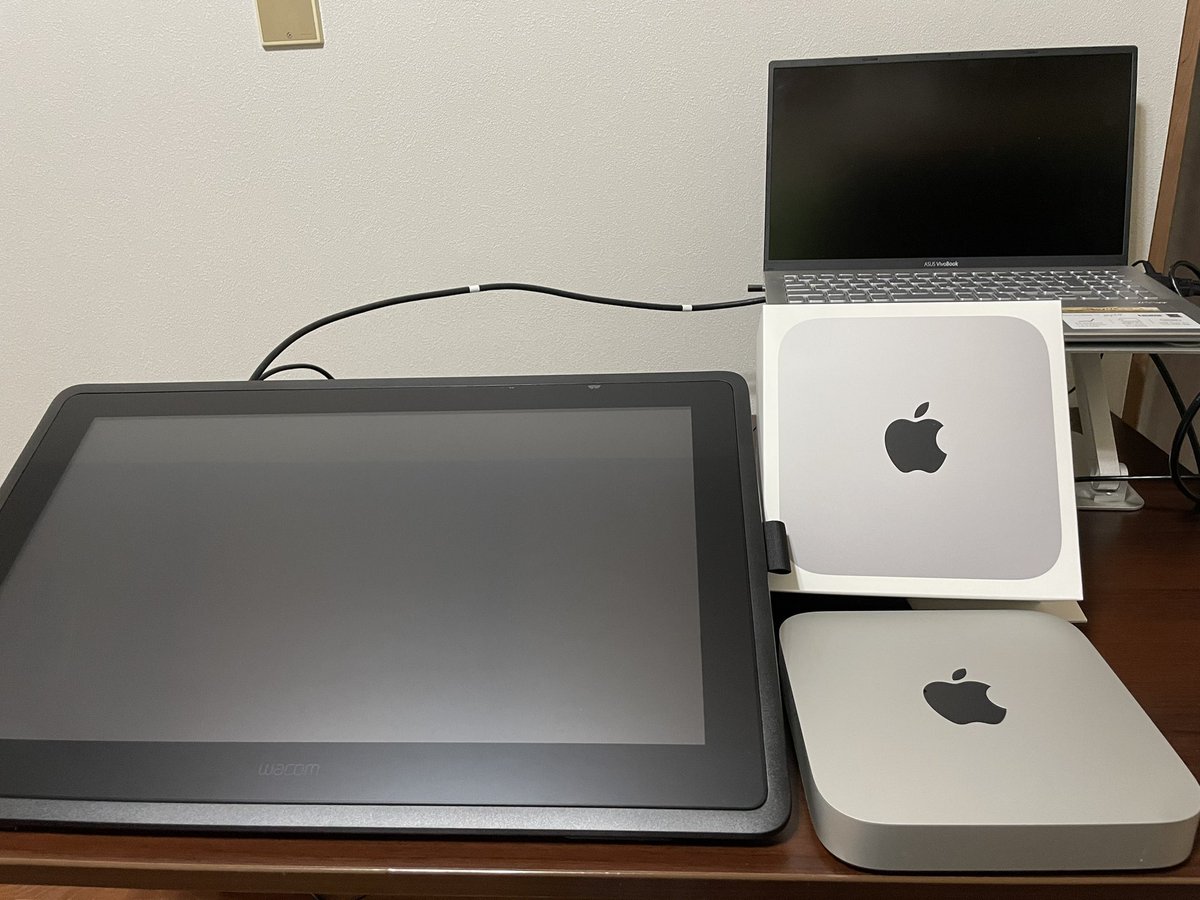 どん https://t.co/OjAiXCIxpI