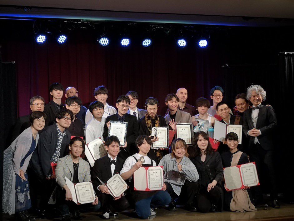 lacampanella_jp's tweet photo. 結果は以下の通りです。

第1位 茘枝(AMC2023出場権獲得)
第2位 のじまのぶゆき
第2位 Ibuki

特別賞
【Most Elegant Act】 工藤悠也
【Future Award】 寺嶋大智
【Most Entertaining Act】 五太子
【Most Artistic Act】 野下雅史

#全日本クロースアップマジックコンクール
#手品屋祭 https://t.co/E3MTxXFQ28