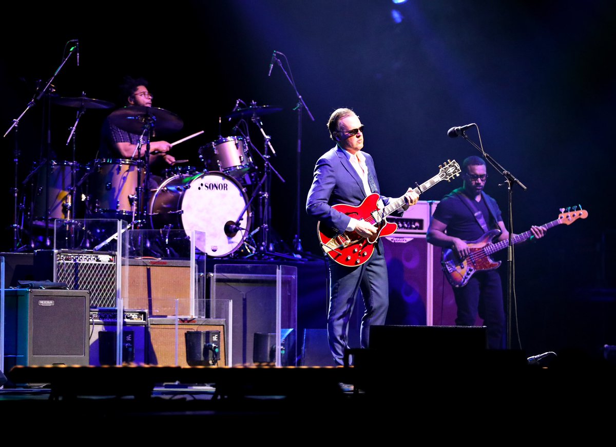 AlexandraKrings's tweet photo. Thank you @jbonamassa @therealjademac for a fantastic show in Baden Baden. Huge shoutout to the band and crew - it doesn’t get any better! https://t.co/UivXmIISwU