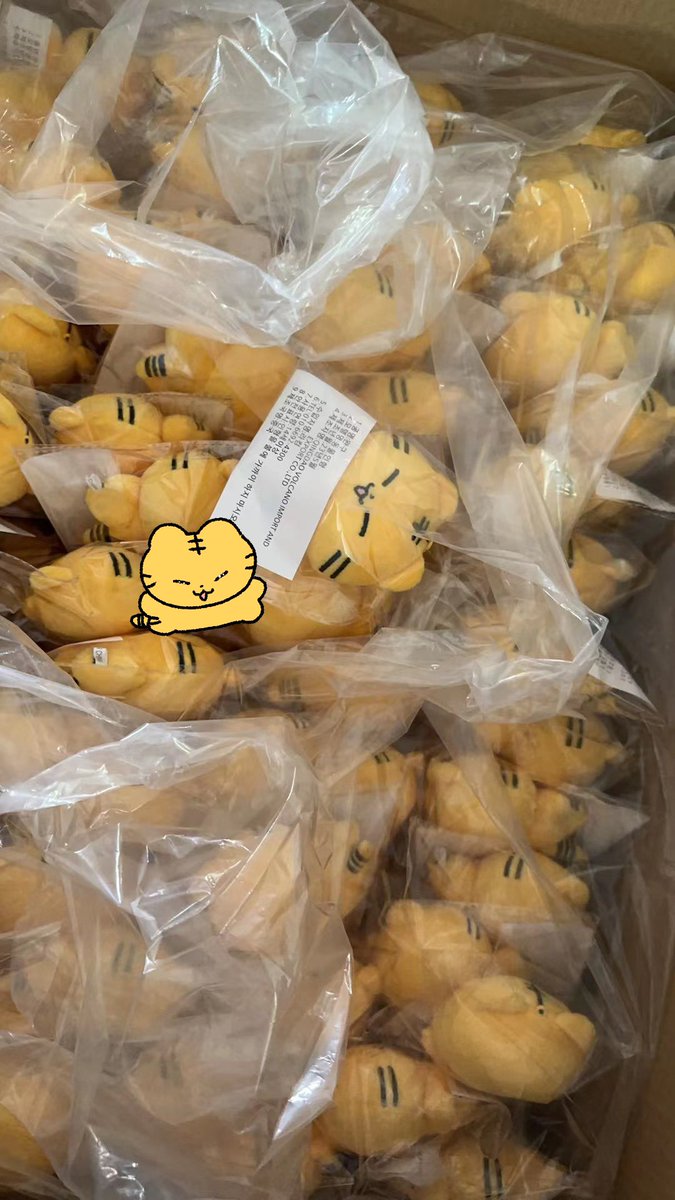 hunwonnyans's tweet photo. 🐯흥쑤뇨𝒂𝒏𝒅원웅냥🐈‍⬛입니다
기나긴 여정을 기다려주신 모든분께 감사드립니다
흥쑤뇨와 원웅냥, 그리고 가방들은 한국 숙소로 막 출발했어요!
숙소에서 잠시 준비를 한 후 각자 집으로 돌아갈 예정입니다😁

※국내 출고 일정은 한국 도착 후 공지하겠습니다
※사진은 공장에서 제공해 주셨습니다❣️ https://t.co/XcApku7gGj