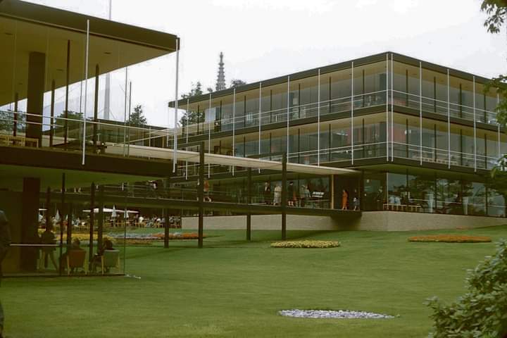 areasvellas's tweet photo. ...un buen día para volver a recordar a
Egon Eiermann &amp; Sep Ruf… 
German Pavilion Expo Brussels...1958 #architecture #arquitectura #EgonEiermann #Eiermann #Ruf #SepRuf #Pavilion #Expo58 https://t.co/oOevazSgGj