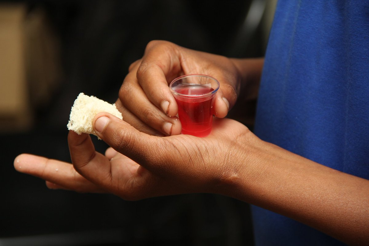 Corinthians 11:26 - For as often as you eat this bread and drink the cup, you proclaim the Lord's death until he comes.
#InHisPresence