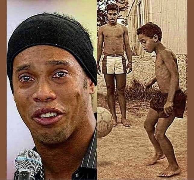 🇧🇷 Ronaldinho Gaúcho:

“My father told me that it was better to learn to control the ball barefoot in order to have sensitivity in my feet. I promised him that I would control that ball like no other, but what really happened was that he didn't have the money to buy me a pair of