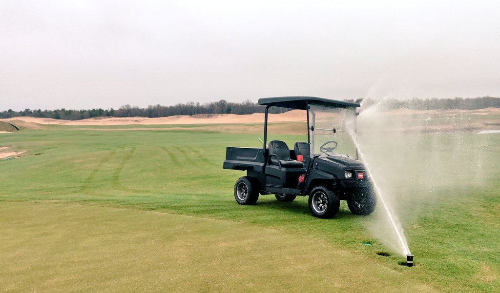 Jimmy (@jimdhum) on Twitter photo When you pop the wrong one.  #turfjanitor When you pop the wrong one.  #turfjanitor