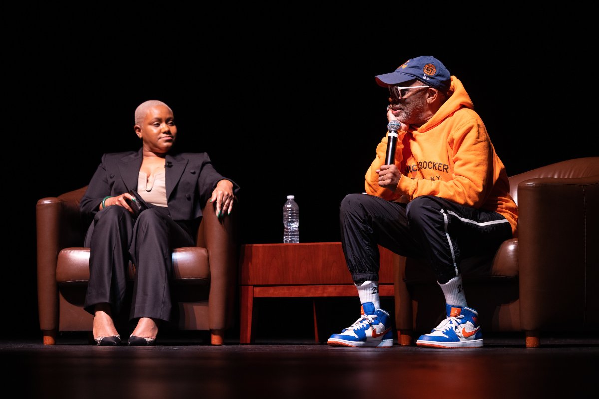 🌟 An unforgettable evening with Spike Lee at our Mary &amp; Louis Fusco Distinguished Lecture! This trailblazing filmmaker, with 30+ films, champions DIY cinema &amp; embodies SCSU's dedication to access, social justice, &amp; empowering education. #SpikeLeeSCSU