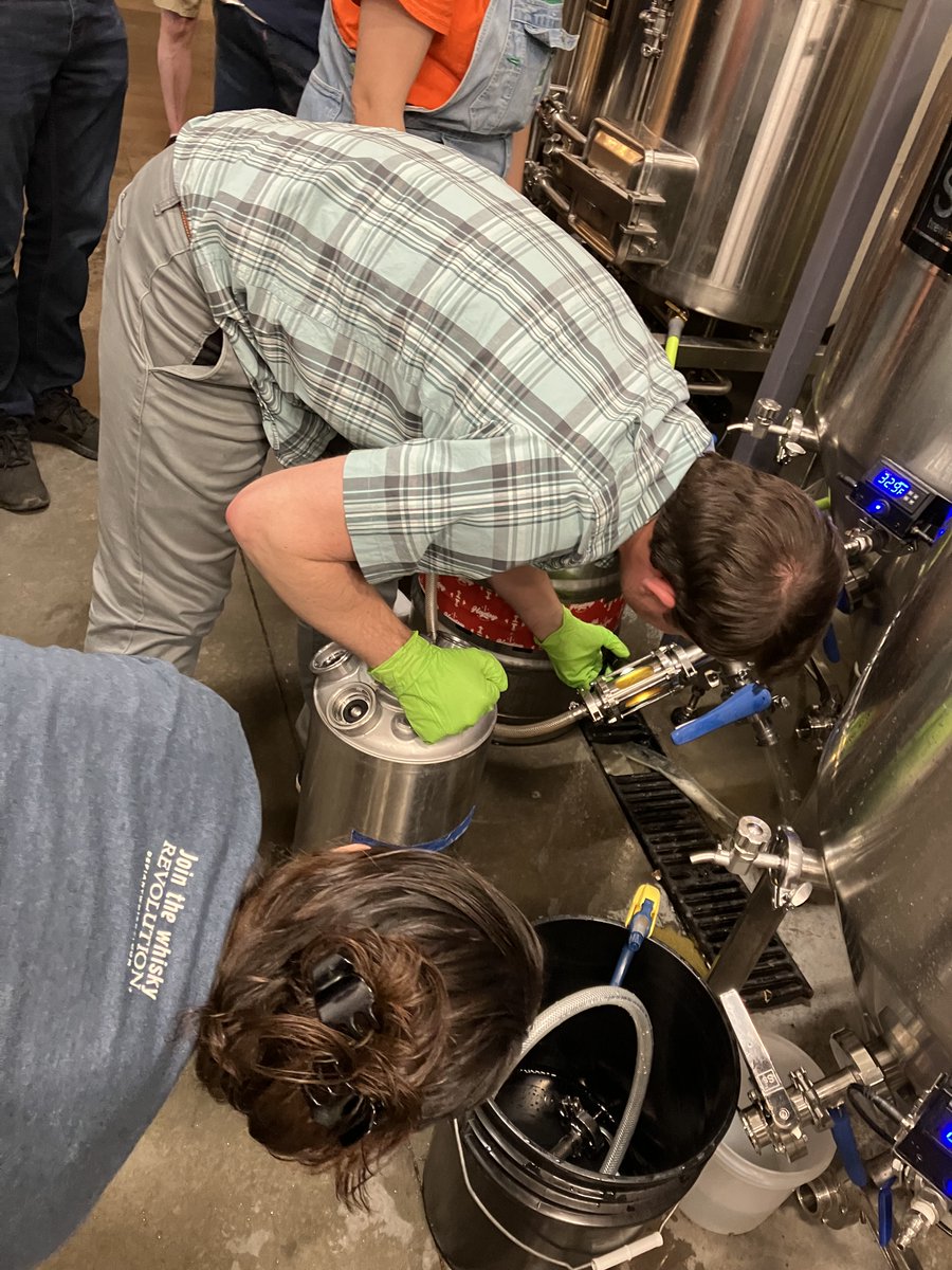 thisbelongstous's tweet photo. This semester our director @tinudiver has been in brew school @waketechcc @WakeTechWCE 🍻 

#RTP folks! Come check our their public beer unveils this Tuesday, May 9th @ Heyday Brewing, 5301 Tin Roof Way Raleigh, NC 27616 from 6-9 PM on Tuesday, May 9th.  #craftbeer #nccraftbeer https://t.co/lhdgwaIg4D