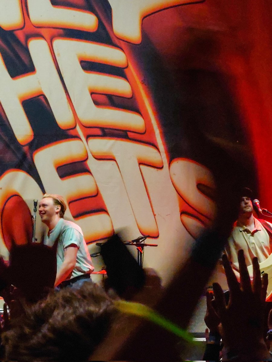 loulovescliff's tweet photo. Found some of my LTWT Cologne pictures from OTP. 
I had to zoom in on most of the pictures, so the quality is not that good. I was in the 6/7 row, I guess
@onlythepoetsuk
@tommyotp @marcus_otp @clemcherry_ @_AndyOTP @JordanDLogan https://t.co/3DHIJJYrxi