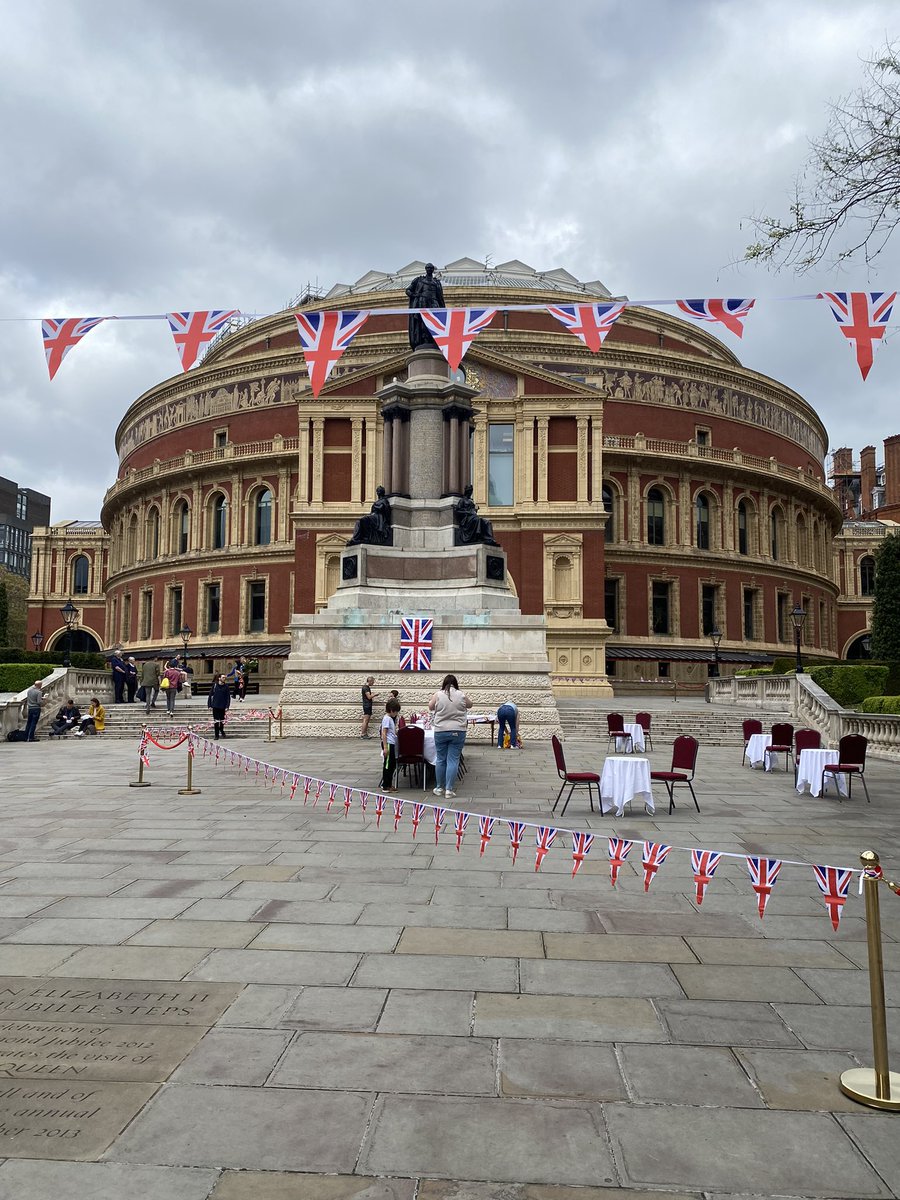 There is something very special about the Royal Albert Hall. Looking forward to an afternoon of music. #coronation