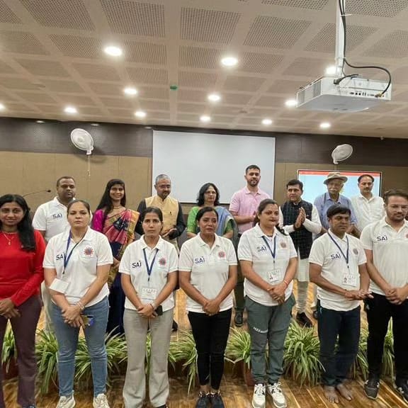 yogasanabharat's tweet photo. What a memorable closing ceremony of the 3rd National Yogasana Judges training program 2023-24! 
We were honored to have the presence of esteemed dignitaries, including the Hon'ble NYSF President, Secretary Gen, Treasurer, @SAI_Patiala officials &amp; others at this historic event🙏 https://t.co/IBEMrOGNrh