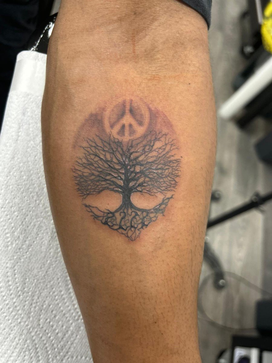 Daniel Quincy Annoh tweet media