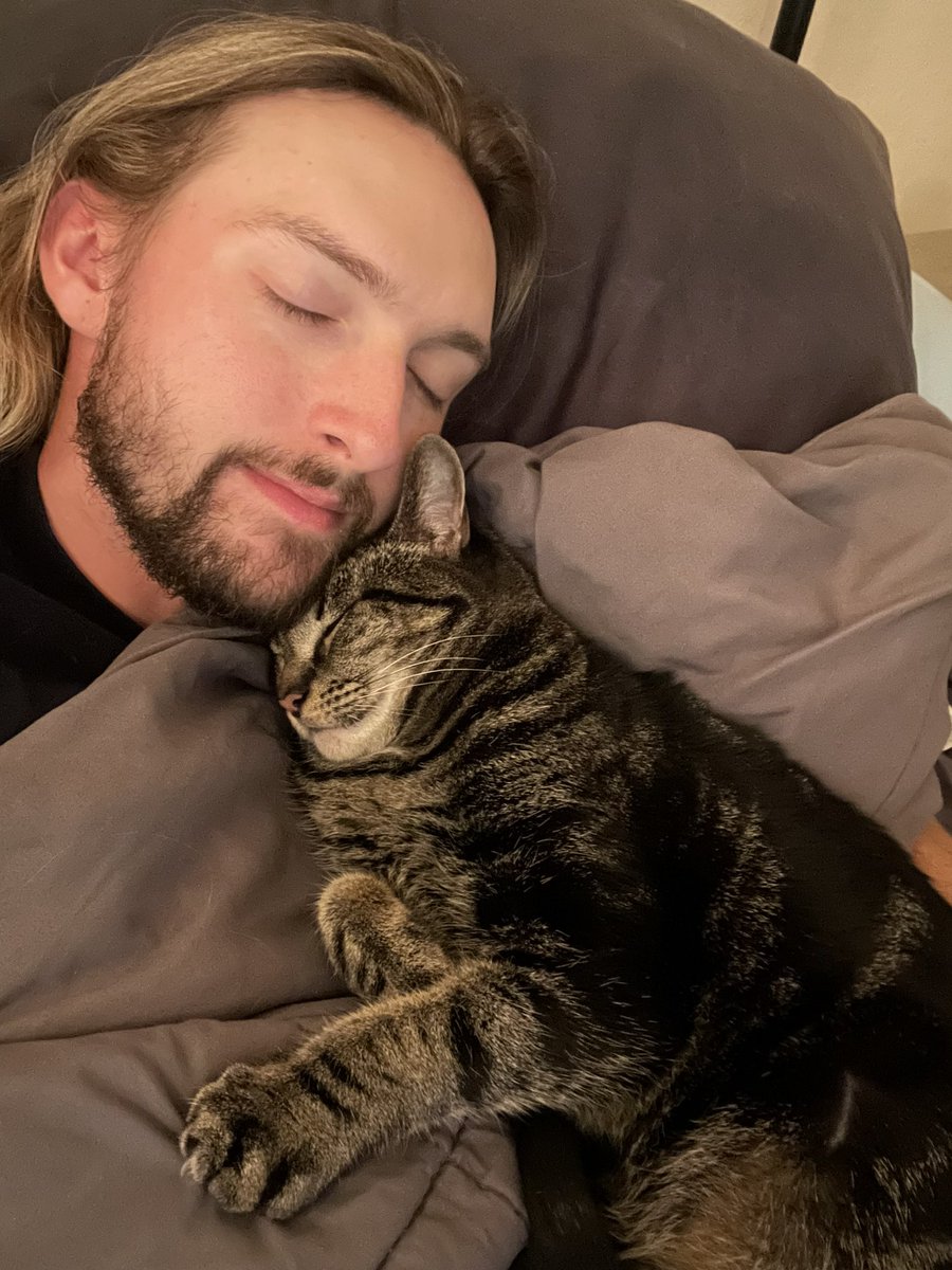 Chad_Dempc's tweet photo. Yeah we be napping. https://t.co/xKDcchu7Ba