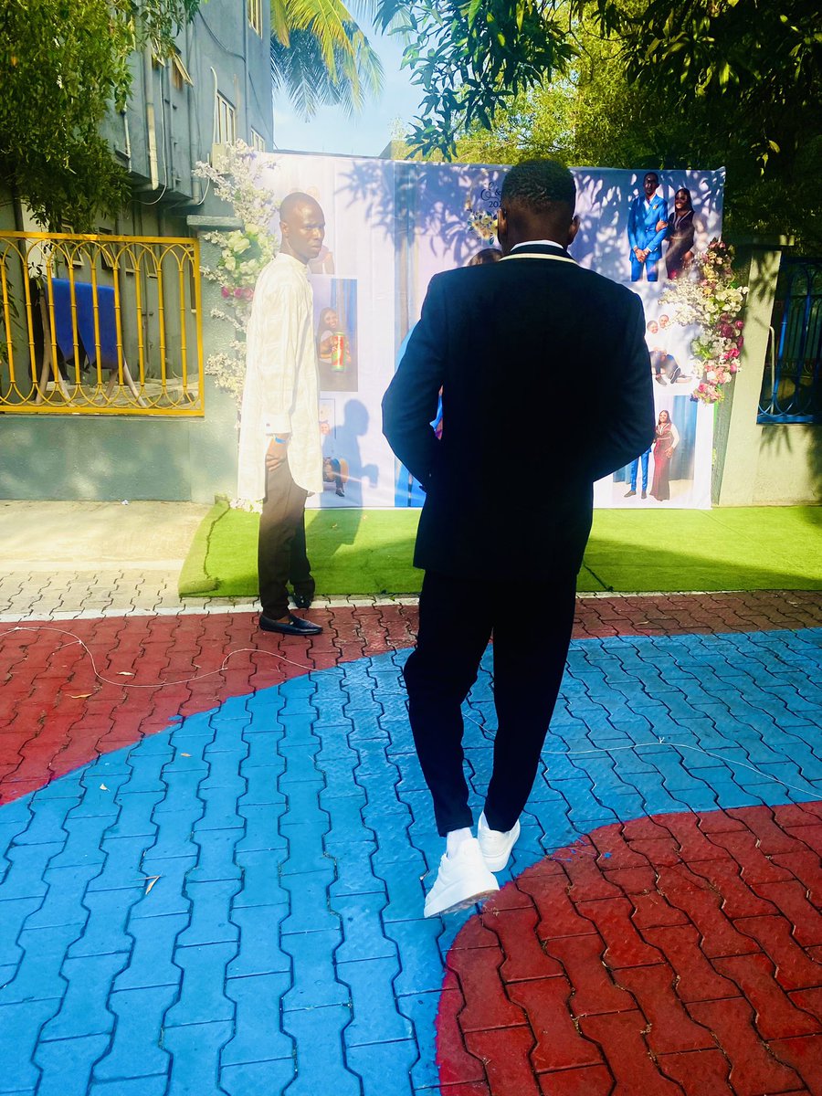 Trateofficial's tweet image. Weeding guest ✅
#Agbalgbi 
#kwe 
#TrainEp