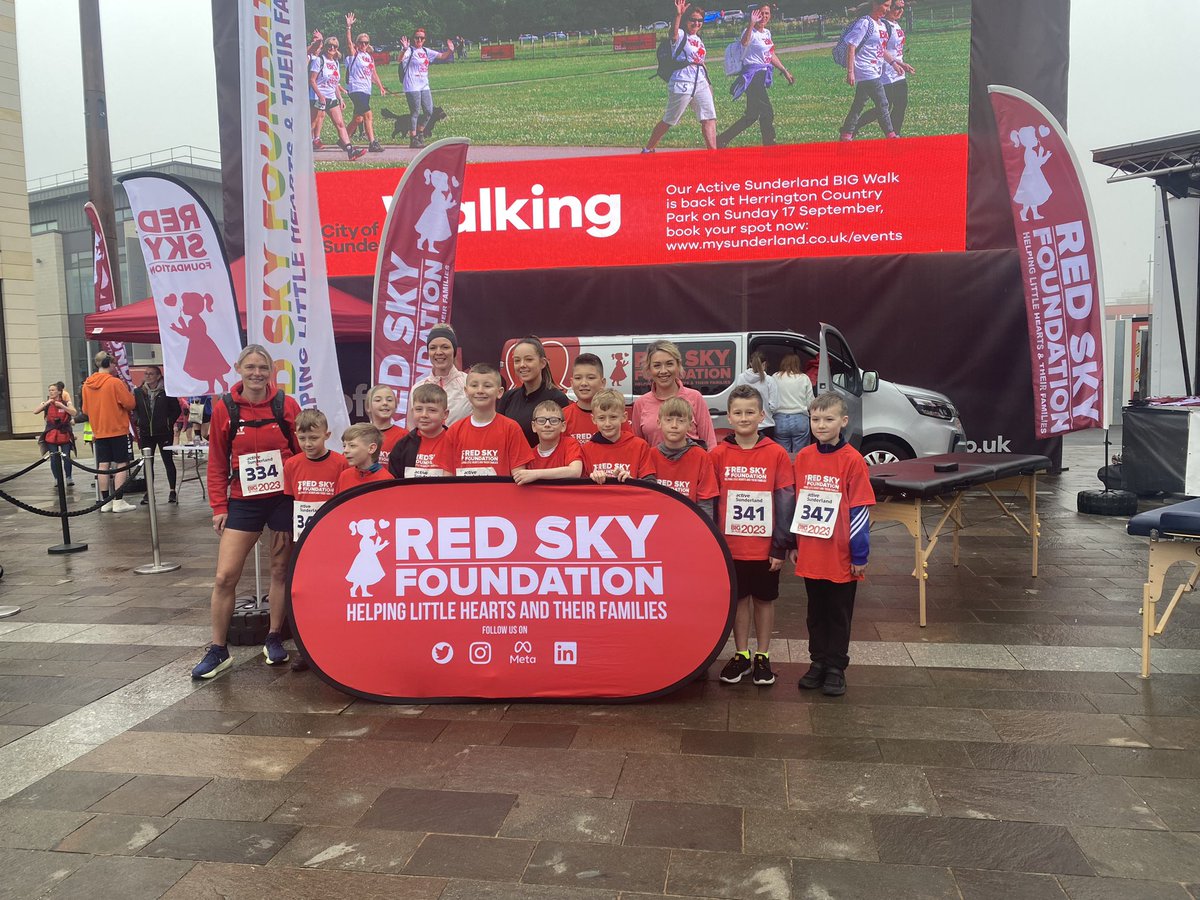 A Sunday morning well spent for Year 5 running club. They put on their @redskycharity colours and ran as part of #TEAMREDSKY ❤️Sunderland BIG 3K- we absolutely did do it!!! 🏃‍♀️🏃🏃‍♂️@ActiveSland @SunderlandUK @broadwayjuniors