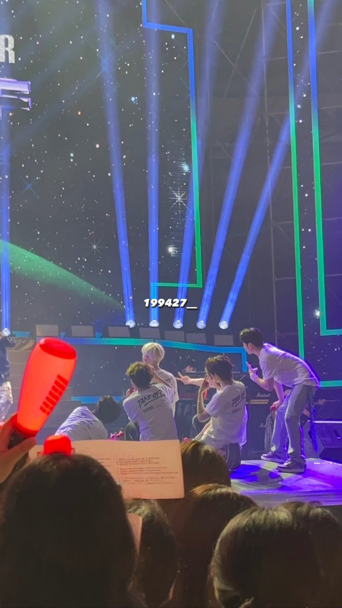 199427__'s tweet photo. 230505 서울콘서트 

항상 고마워요 아이콘. 새로운 시작도 함께해.

#iKON #아이콘  
#TakeOffWorldTour_Seoul_D1 https://t.co/RyRzOpRBwt