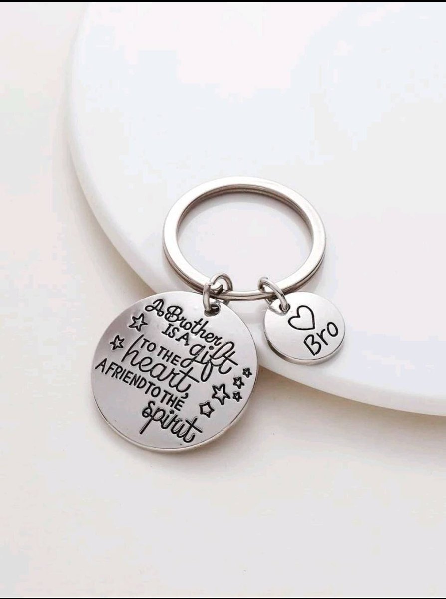 #etsy shop: Keyring - brother

#quirkycreationsni #keyring #keychain #brothergift #brotherkeyring #cheapbrothergift #quirkycreationsni  etsy.me/3VCv2iV