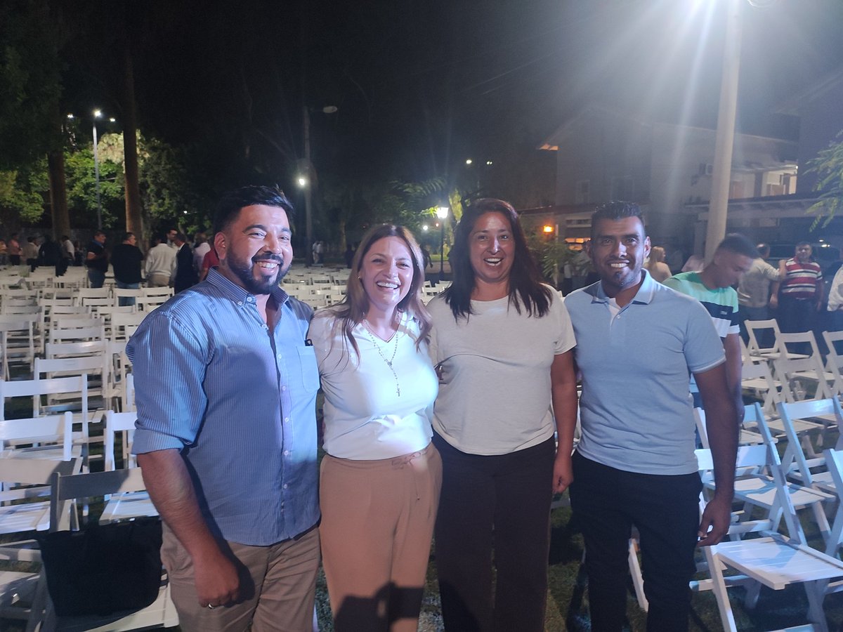 IsmaelBordagar1's tweet photo. Cumpliendo con el votó como derecho que fortalece nuestra democracia. Convencido de que el futuro de la provincia y de mi Famatina está en muy buenas manos!! https://t.co/GSP3OwHzOM