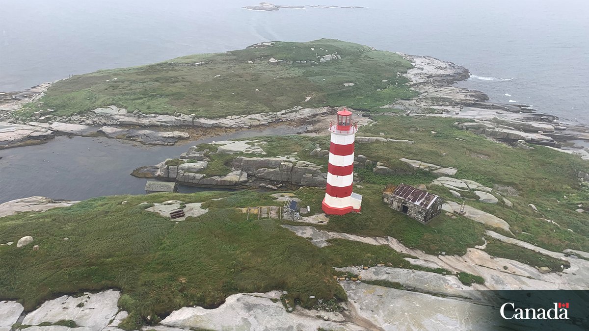 #DYK that the #SambroIsland Lighthouse is the oldest active lighthouse in the Americas? It’s been in use longer than the lightbulb! 💡 Originally using fish oil, the lighthouse has been showing the way to Halifax Harbour since 1758! ow.ly/Kg4R50Oh0E4 @DFO_MAR