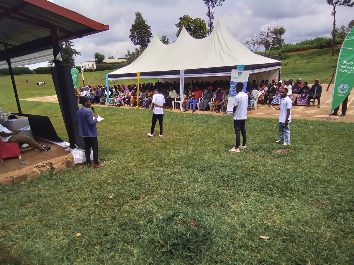 claudiradukunda's tweet photo. Delighted to have contributed to #WorldVeterinaryDay, shedding light on the vital concept of #OneHealth to achieve optimal health outcomes for animals, humans, and the environment. 
Grateful to @SohicR,  @AfrohunRwanda, @RwandaVets1, @Uni_Rwanda. https://t.co/AVDguUqRJB