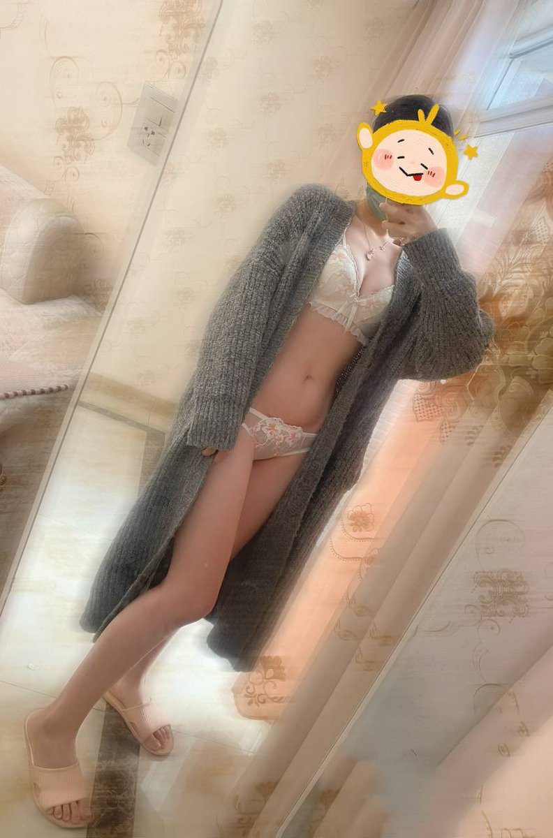 xinran7616's tweet photo. 新买的内内和罩罩好看吗🙈
#湖北 #武汉 #反差 #少妇 #对镜拍 #日常 https://t.co/iYByn5bBqd