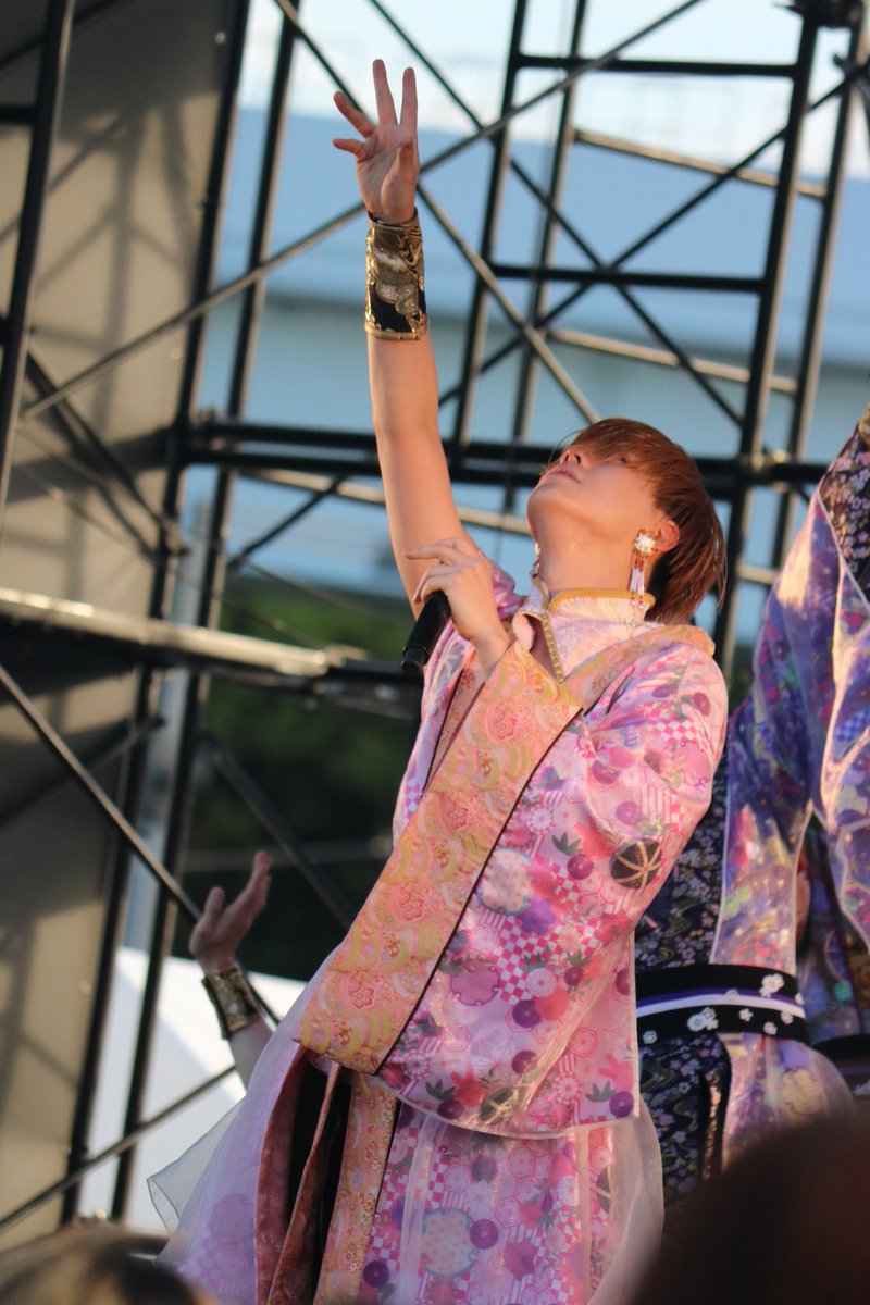 photo_dcs's tweet photo. とみたけさん🐰

  #肉フェス2023  #肉フェス  #めせもあ  #MeseMoa  #むすめん  #武道館  #横浜アリーナ  #メンズアイドル  #とみたけ https://t.co/SsmYbHt561