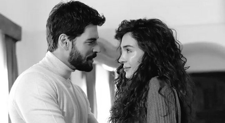Biraz daha böyle kalalım ♥(106)
#ReyMir