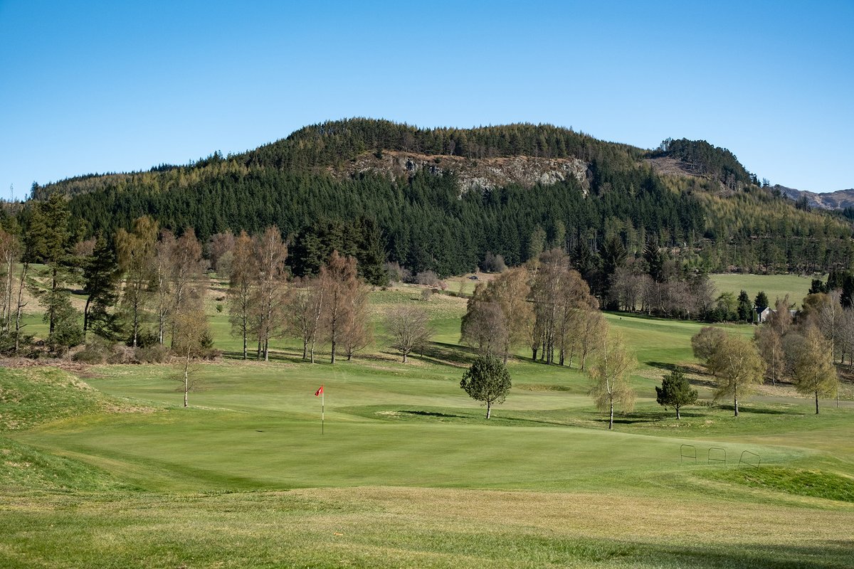 AllanMintoGolf's tweet photo. Stopped off for a walk around @PitlochryGolf a couple of weeks ago on the way up to Dornoch. The scenery is stunning and the course is in great shape despite a lack of heat and growth. There's always a warm welcome in this lovely part of the country. Well worth a visit! https://t.co/gSlbu1oOmm