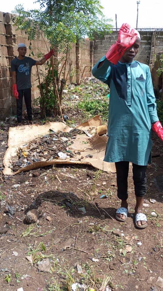 ggiclimate's tweet photo. Excerpts from Kwara CAAP 2023 Projects; #LandMgmt #CommunityProject #IlorinMetropolis #Sanitation #Hygeine #ClimateAdvocacy & #ClimateAwareness #Recycling #WasteManagement
#TreePlanting #EnvironmentStewardship @Greenglobei22 @InsideIlorin_NG @UNSDSN @SDSNYouth @Kwara_NGO https://t.co/Fq7zZYe947