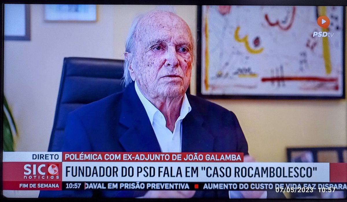 LinaValadares's tweet image. As múmias a sairem dos sarcófagos.