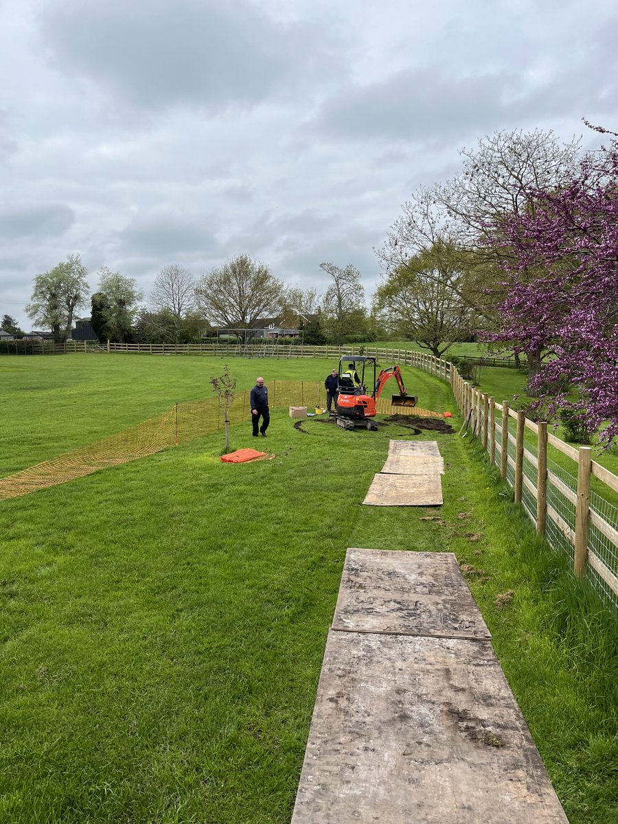 TJButt's tweet photo. From starting work on Tuesday afternoon to this morning and our first visitors to the King Charles III Nature Pond. A lovely resource for the children @KingsHawford to enjoy and develop for years to come 🐸🦆🦔 @CLOtC #ShapedByKings https://t.co/v4fH97Oqva