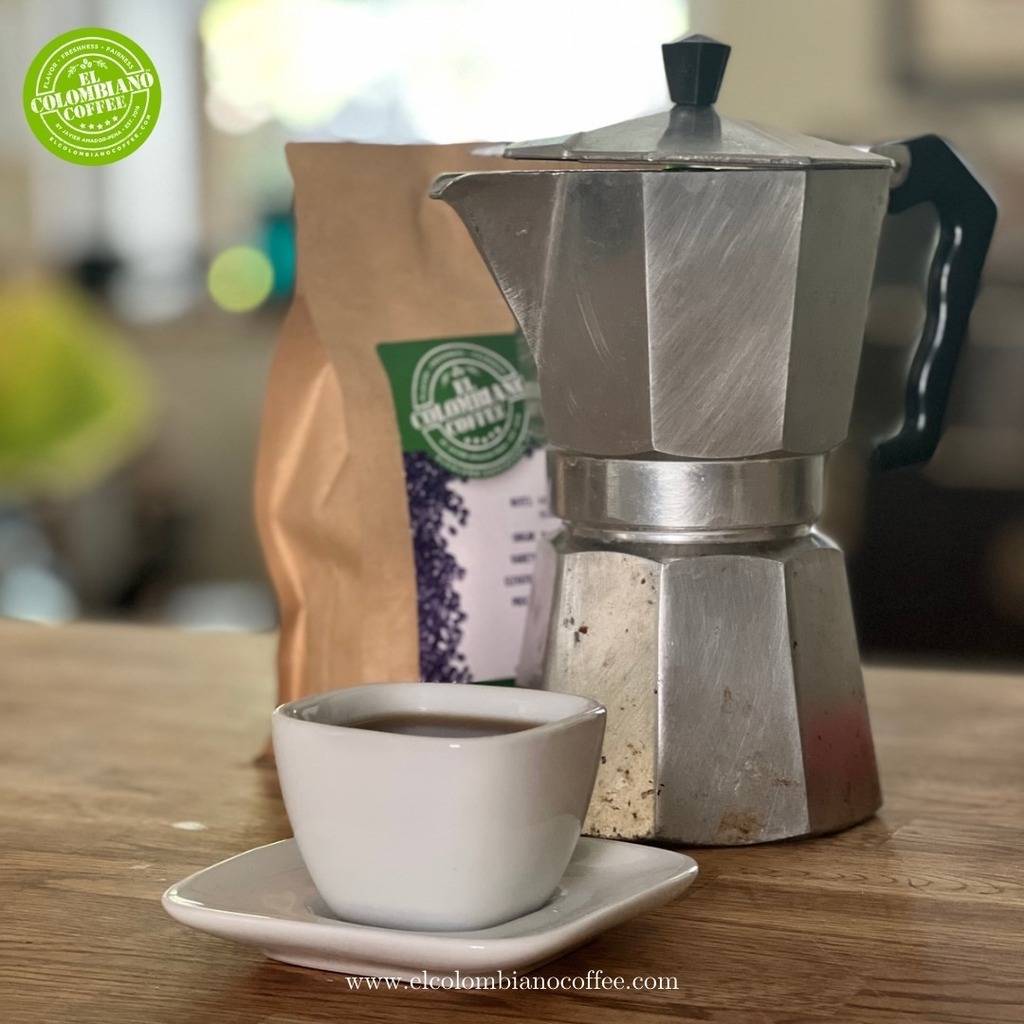 Happy Sunday amigos! 
Wake up and start the delicious coffee from El Colombiano Coffee☕🌞. 
Whether you spend your day relaxing or running some errands, coffee is always the right way to start your #sunday!

#Sunday #brunch #coffeelovers #coffee #elco… instagr.am/p/Cr8BMavtOxT/