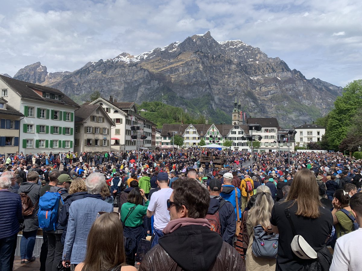 Hochvertruuti Mitlandlüüt… #glarner #landsgemeinde