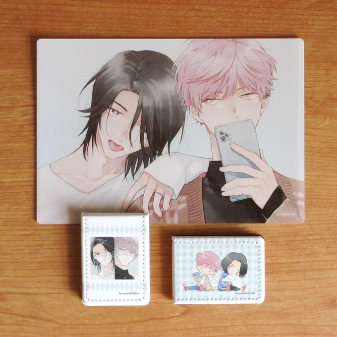 eeo Storeさんで発売中のグッズ達どれも綺麗に印刷して頂きました! アクリルスタンドは屋外でもばっちり映えるので、是非お出かけと一緒にお写真撮ったりして頂けたら嬉しいです  #ロスタイムに餞を  写真増量版 グッズのご購入