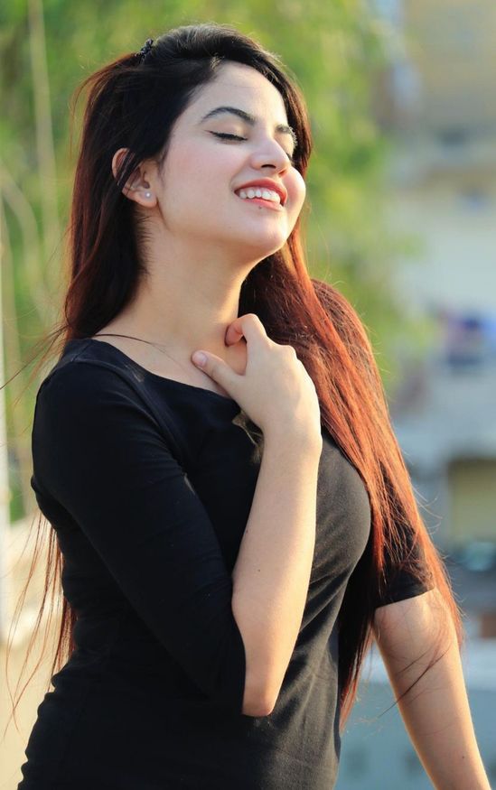 Sonal_VermaGZB's tweet photo. #NewProfilePic https://t.co/P396hP2pY1