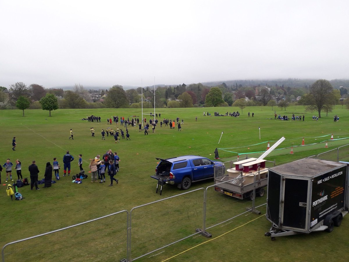 Andy Cummins tweet media