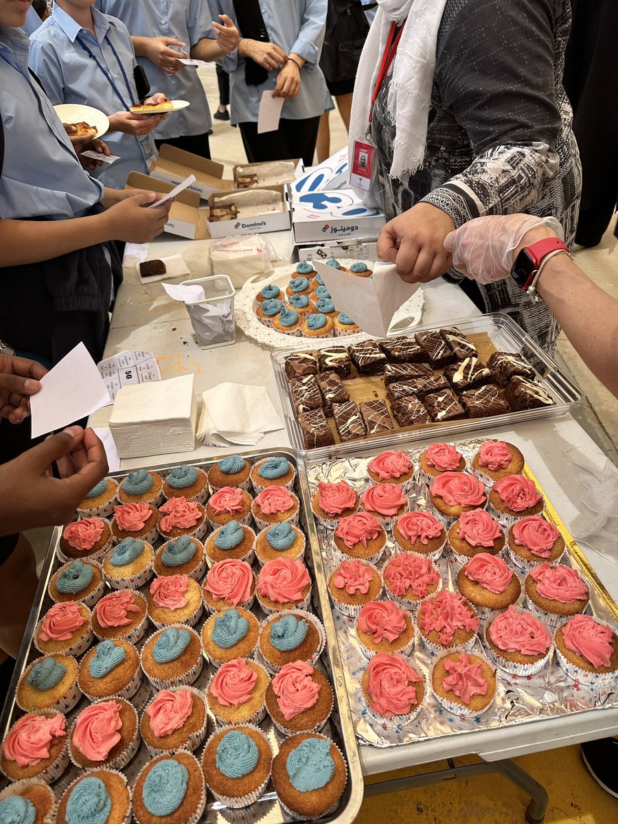 BISRCreates's tweet photo. #DTfood collaborated with PTA to sponsor the #cupcakes sold for the #Eid2023 bazaar at #BISRiyadh today. https://t.co/v9yTfkPrPv