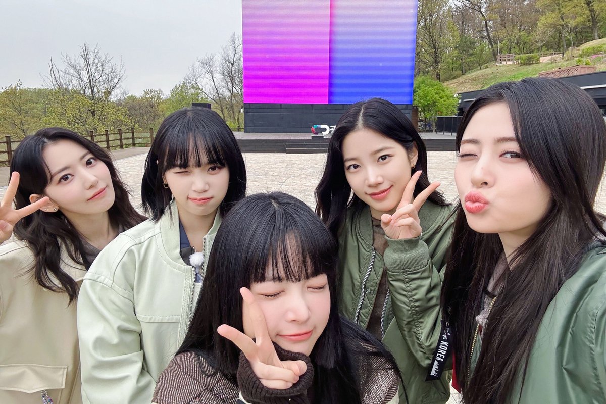 [#오늘의르세라핌]
230507 @ 돌박2일

#LE_SSERAFIM #르세라핌