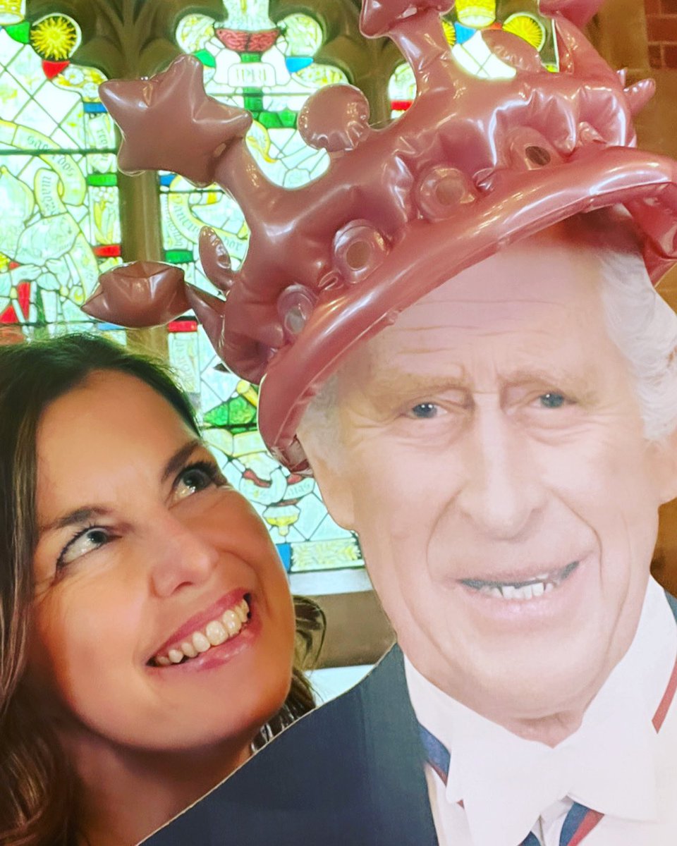 A heartfelt THANK YOU to all the wonderful choirs who have been including my coronation anthem in their services, concerts and celebrations. Please keep sharing your videos with me so I can compile them into one performance collage. #SingfortheKing