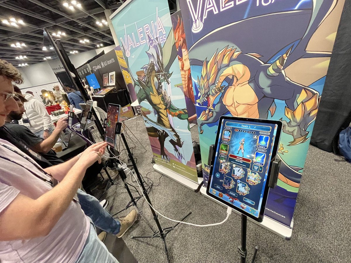 sooltanbtc's tweet image. Especially when you are a good trader!!
I agree brother only a few founders managed to land a solid product a year post mint and one of the best team that did that imo  is @ValeriaStudios 
Right after the demo tournament @ NFTNYC people went crazy over the game a lot of eyes are…