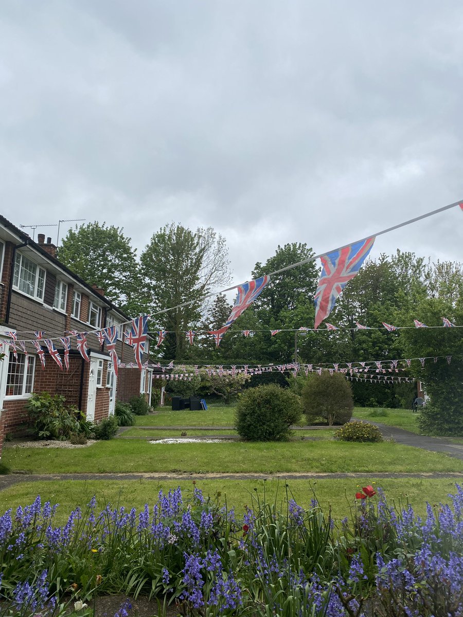Bunting borrowed from school is enough to cover the neighbourhood! #streetparty #CoronationBigLunch