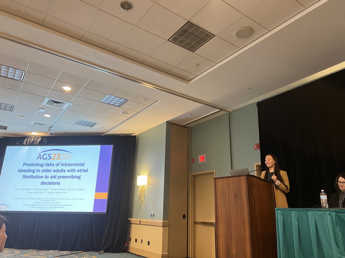 LilyBessette's tweet photo. Flying back from #AGS23 and truly grateful for the opportunity to present some of my work with @JoshLin and the famous ⁦@DaeKimMD⁩ ! &amp; thankful for the David C Martin Award from ⁦@PagsWd⁩ for the support to attend this exciting conference! 🤗🫀 https://t.co/58XItPQcyu