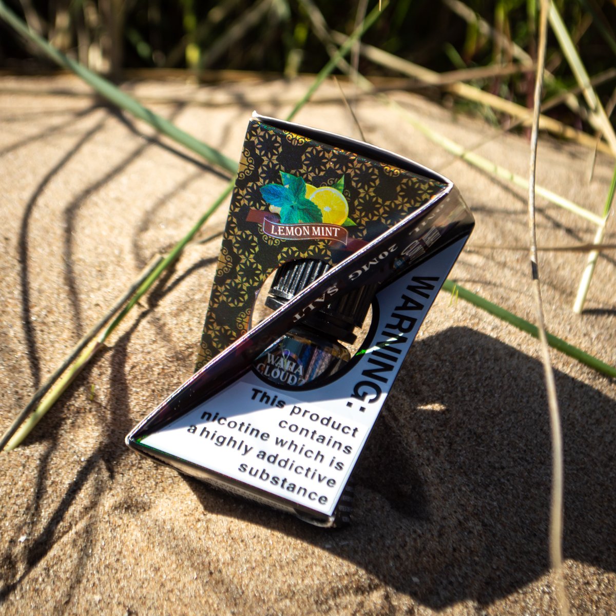 WahaCloudz's tweet photo. Every desert has an oasis 🏝️ Did you know Waha means oasis in Arabic? We take influence from the abundance of delectable flavours found across the Middle East 🍋
#eliquid #nicsalt #vapejuice #location #fyp #flavour #wahacloudz #lemonmint https://t.co/nGnJSBHPDd