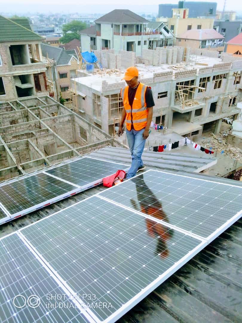 INSTALLATION, DIMENSIONNEMENT, ÉTUDES, MAINTENANCE , BACKUP, FOURNITURE DE MATÉRIELS SOLAIRES et FORMATION PROFESSIONNELLE EN ÉNERGIE SOLAIRE